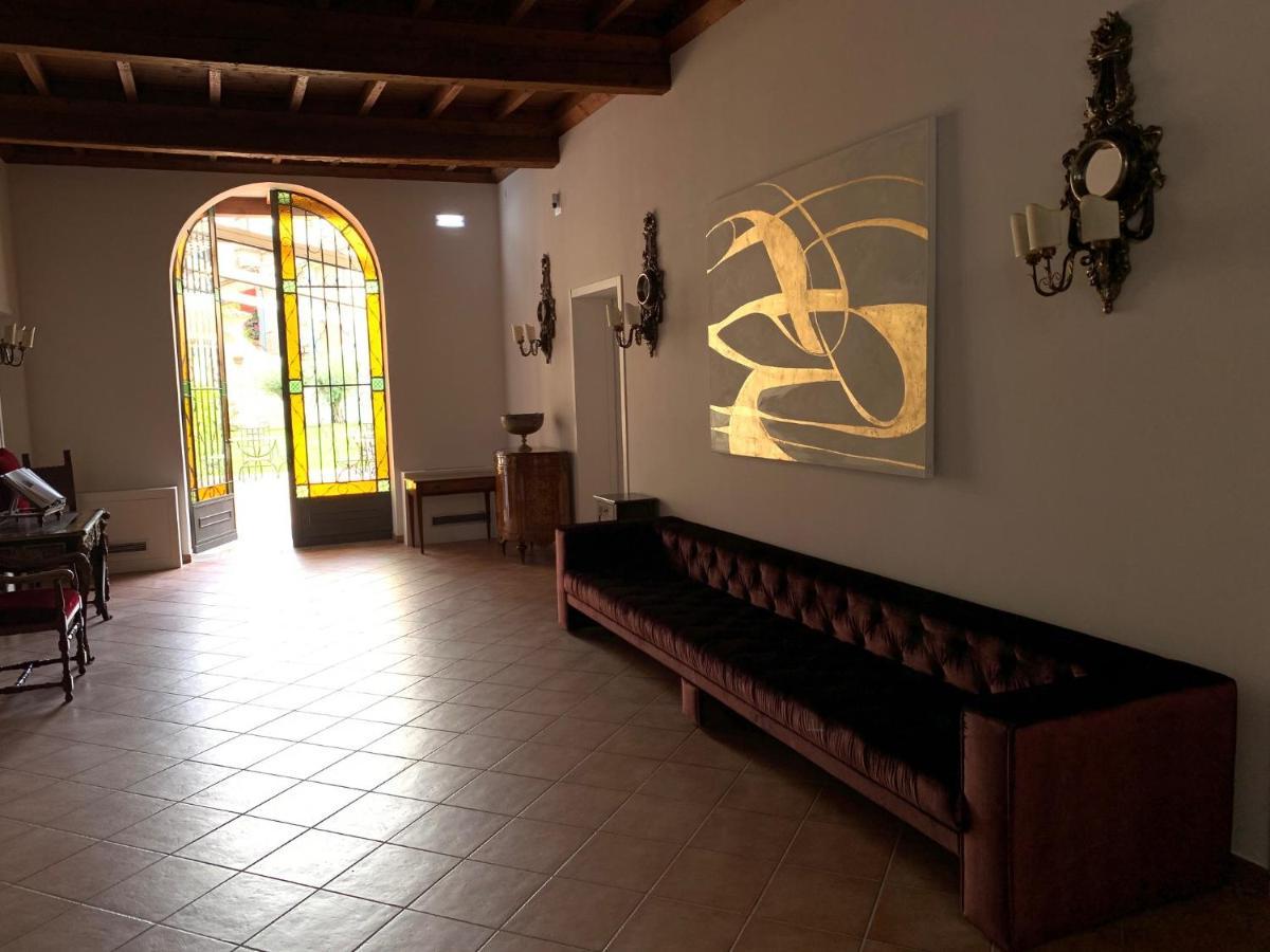 Princess Art Hotel Ferrare Extérieur photo